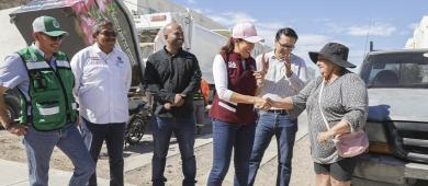 Gobierno de Milena Quiroga fortalece los servicios públicos con instalación de nuevos contenedores de basura
