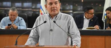 Propone Del Castillo Miranda incorporar la materia de inglés en el marco normativo estatal