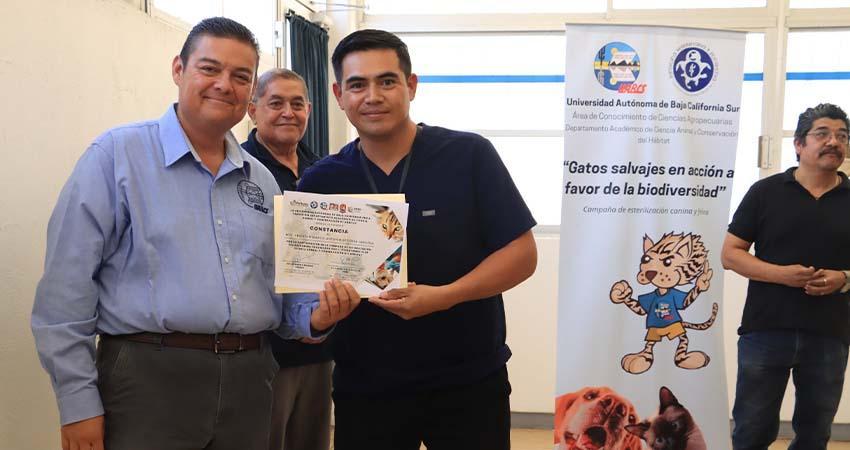 Realizan exitosa jornada de esterilización canina y felina en la UABCS con participación de egresados y estudiantes de Medicina Veterinaria