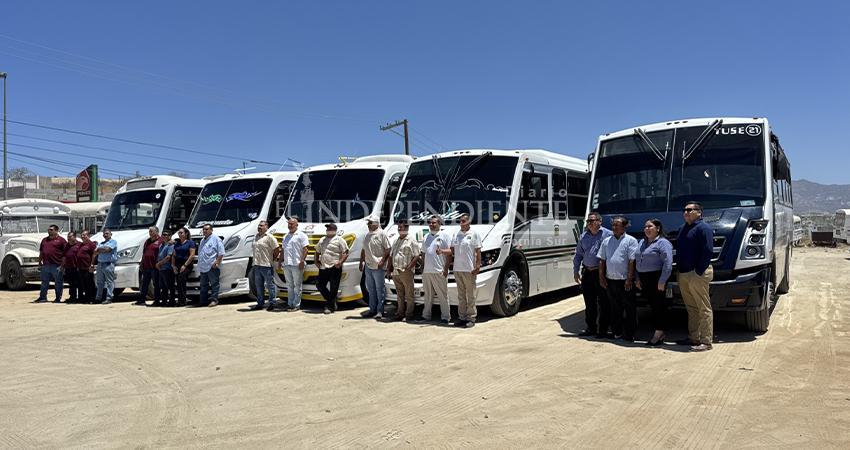 Transportistas de Los Cabos plantean aumento a la tarifa ante alza de costos operativos