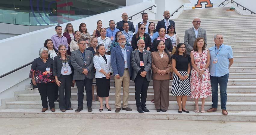 Participa UABCS en reunión nacional para fortalecer el acceso a la información y la innovación bibliotecaria