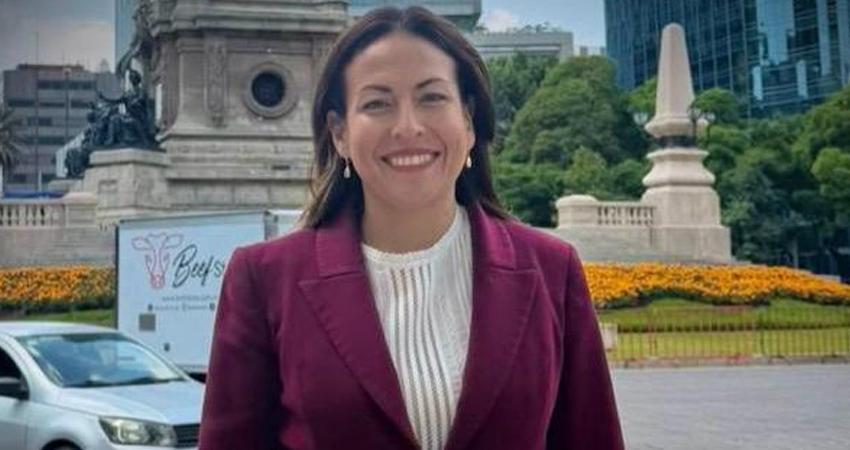 Se registra Milena Quiroga como aspirante a la Coordinación de los Comités de Defensa de la 4T en BCS