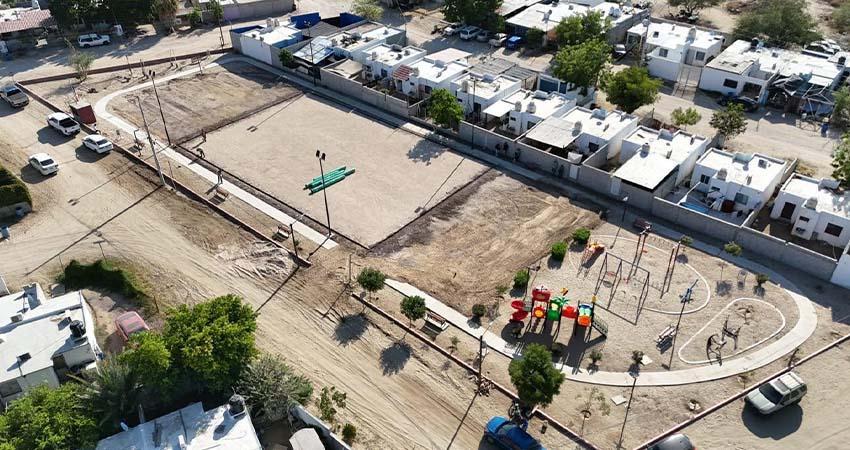 Ayuntamiento de La Paz transforma campo de fútbol en Invi Mezquitito