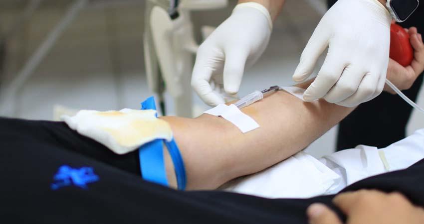 UABCS recibe reconocimiento por su compromiso con la donación voluntaria de sangre y contribuye a salvar 177 vidas