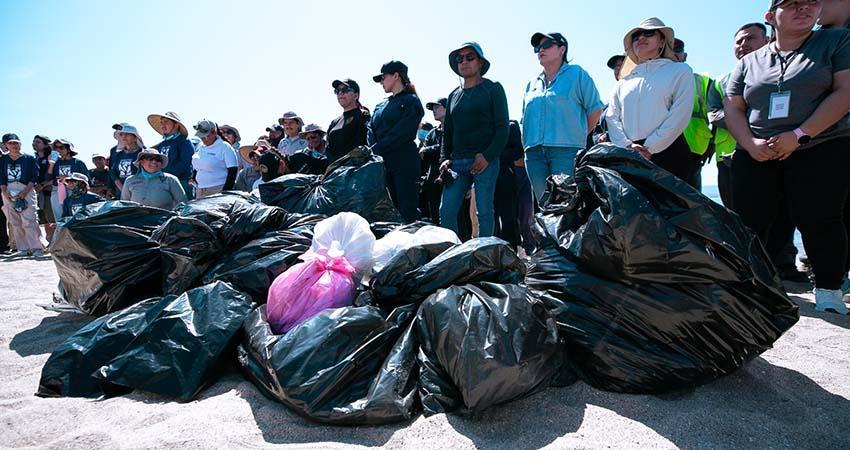Recolectan más de 100 kilogramos de residuos en Macro Limpieza de playa El Comitán
