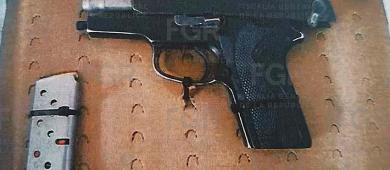 Vinculan a proceso a tres personas detenidas con arma y droga, en Baja California Sur