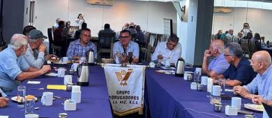 Madrugadores de La Paz conoce iniciativa para fortalecer el liderazgo y la participación juvenil