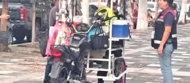 Suspende COEPRIS venta de alimentos en vía pública tras las lluvias en La Paz