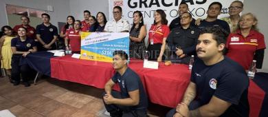 OXXO entrega más de 214 mil pesos a Bomberos de CSL gracias al programa Redondeo