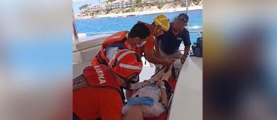 Marina realiza la evacuación médica de dos personas en Los Cabos, Baja