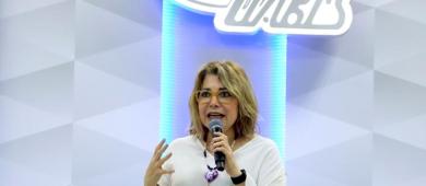 UABCS recibe a directora general del CENEVAL para abordar retos de la educación superior