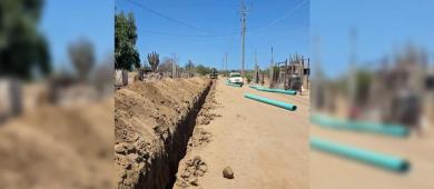 Cumple Ayuntamiento de La Paz con familias de Ampliación La Pitahaya, con red sanitaria