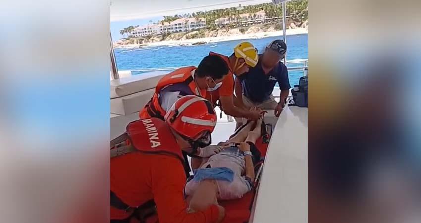 Marina realiza la evacuación médica de dos personas en Los Cabos, Baja