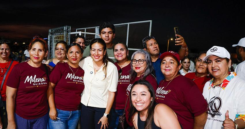 "Mas territorio, más cercanía y más bienestar", plantea MIlena Quiroga ante familias de Valle Dorado.