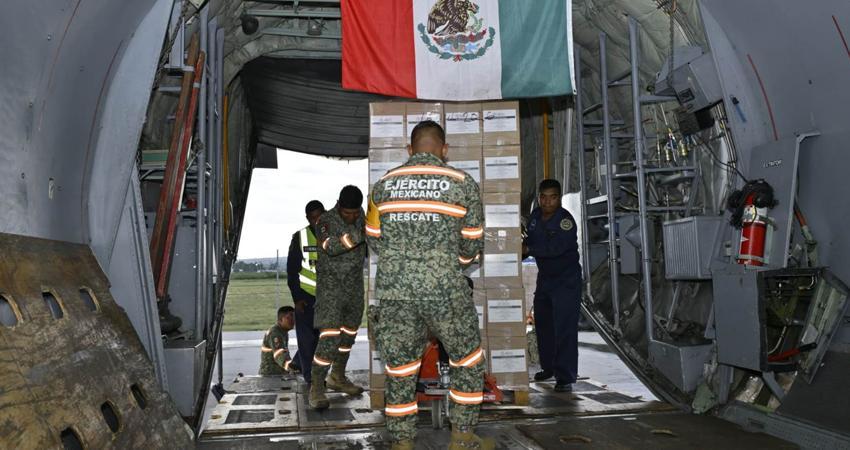 México envía segundo cargamento de ayuda humanitaria a Colombia