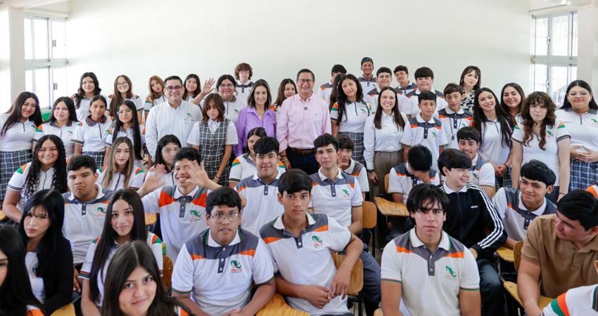 Recibe CECyTE BCS a más de 3 mil 400 jóvenes de nuevo ingreso
