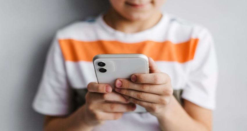 México busca regular redes sociales para evitar abusos a menores