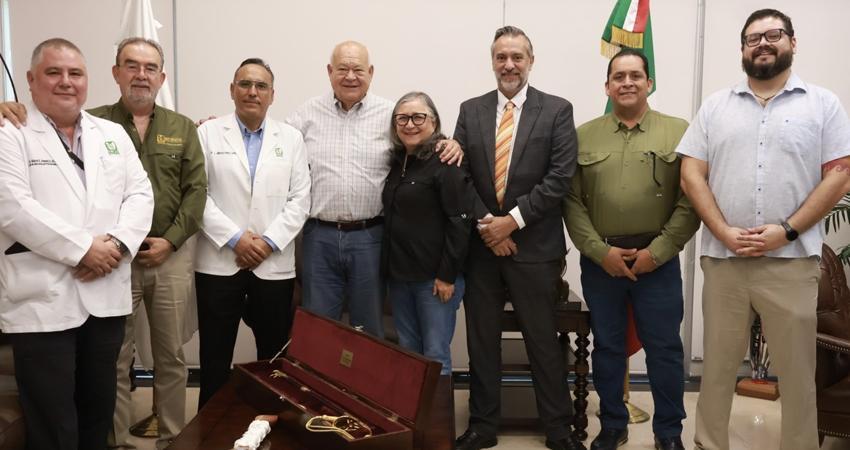 BCS contará con 165 Consultorios del Servicio Universal de Salud; Víctor Castro destaca avance en atención médica
