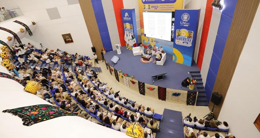 Cuerpo Académico de la UABCS participa en libro conmemorativo por los 25 años de la AMEREIAF