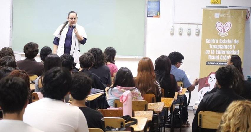 Acerca Salud información sobre donación de órganos a universitarios