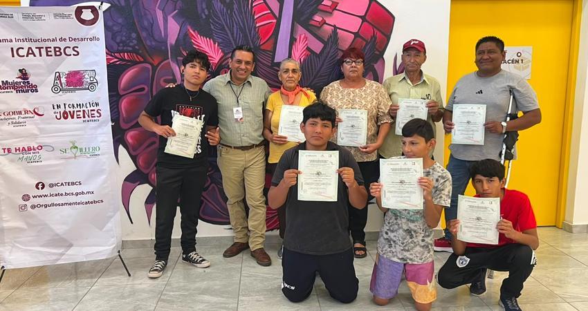 Clausura ICATEBCS curso de Plomería Básica para el autoempleo en La Paz