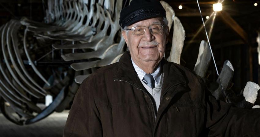 UABCS reconocerá trayectoria del profesor Anelio Aguayo Lobo, referente de la mastozoología marina en México