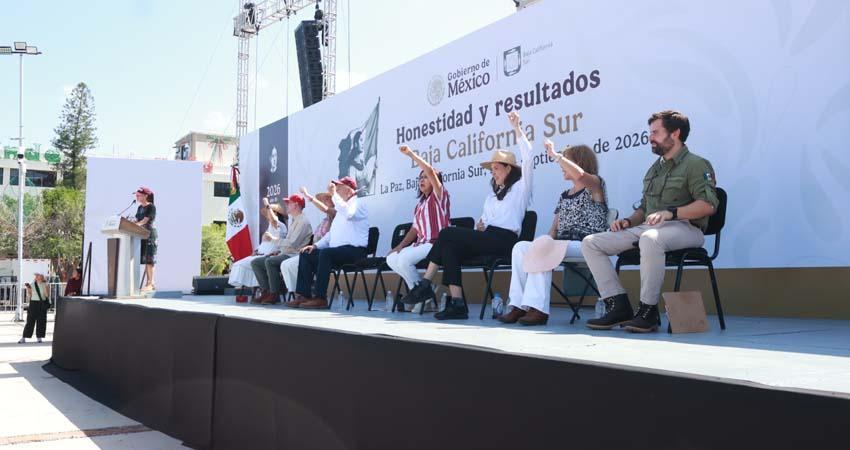 Recibe Víctor Castro a la presidenta Claudia Sheinbaum y refrenda respaldo de Baja California Sur