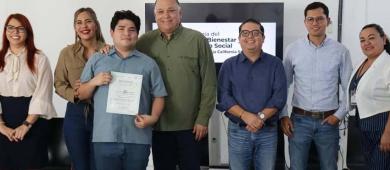 Concluye Secretaría del Trabajo curso para mejorar la atención ciudadana
