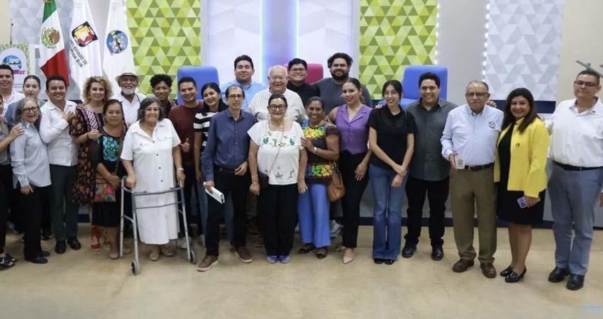 Participa Gobernador en conversatorio sobre interculturalidad; destacan lo que une y distingue a BCS