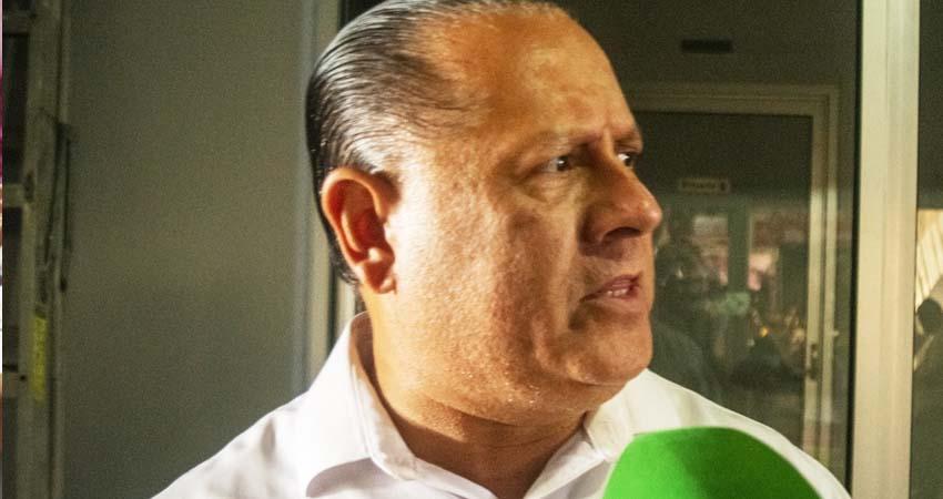 Ibarra pide “piso parejo” para Los Cabos y defiende sus cambios de partido