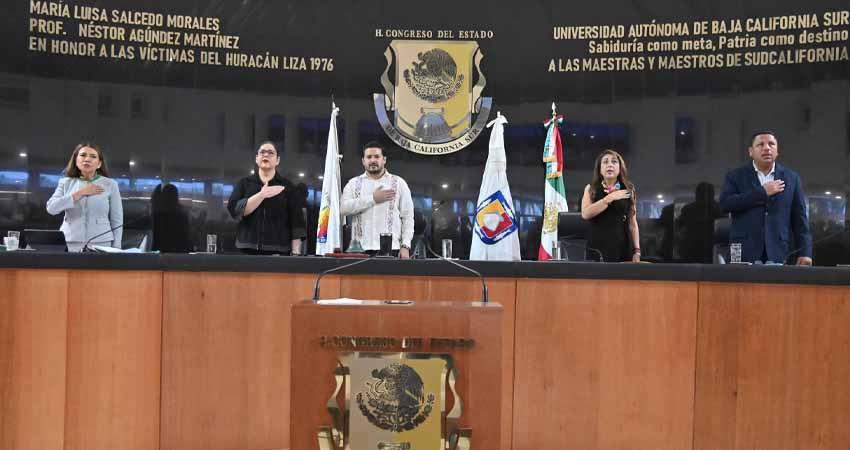 Trabajar con honestidad es la mejor manera de honrar la creación del Estado: Diputado Eduardo Van Wormer