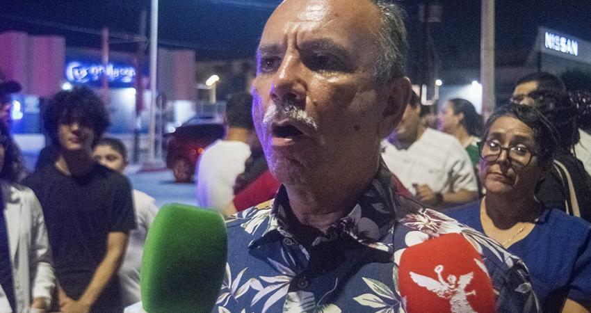 Convocan a gallo vehicular por “salario y retiro dignos” a personal médico este domingo en La Paz