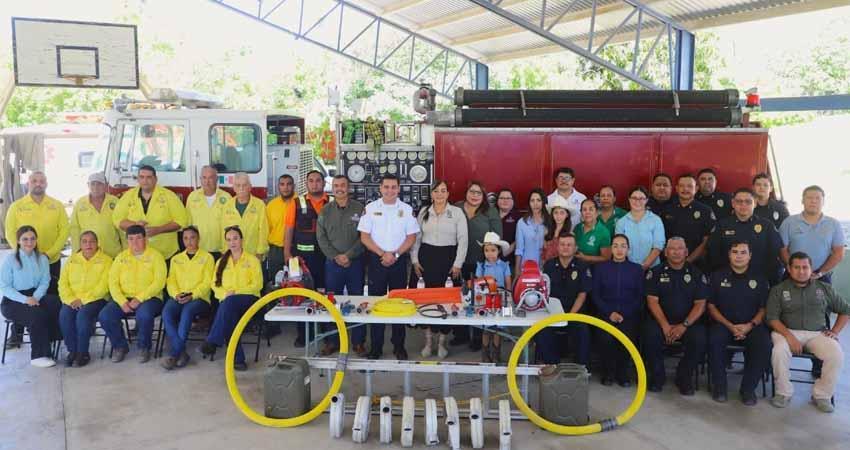 Entrega SEPUIMM equipo a brigadas contra incendios forestales en Los Cabos y Comondú
