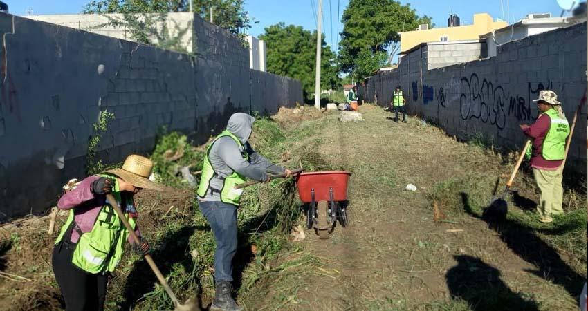 Mantiene Ayuntamiento de La Paz trabajos de rehabilitación y refuerza prevención ante huracán “Simón”