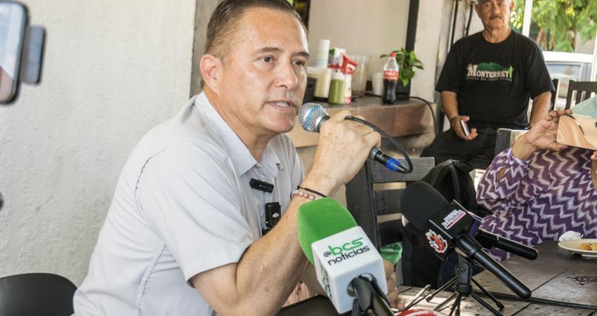 Jehú Vázquez va por coordinación de Morena en La Paz; ofrece respetar resultado