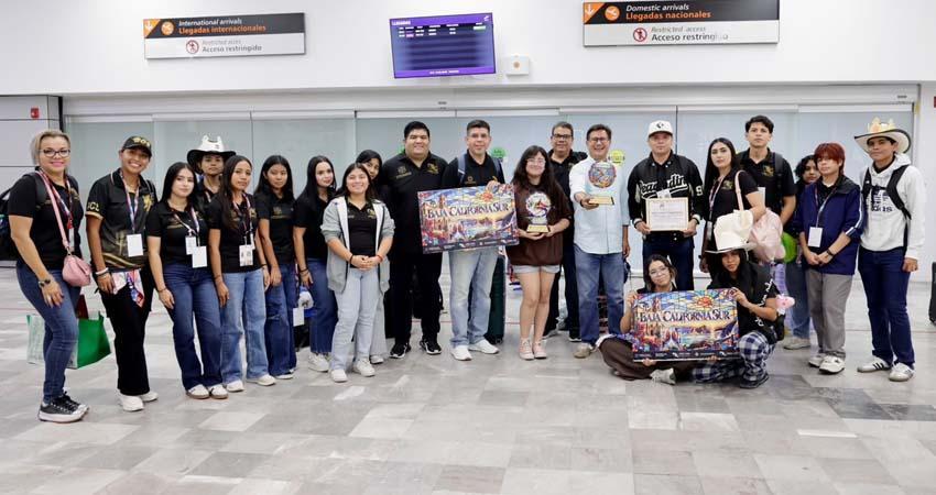 Jóvenes del CECyTE BCS logran dos primeros lugares y segundo como delegación en festival nacional