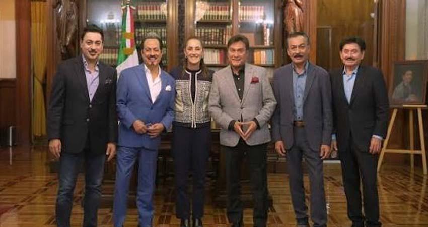 Sheinbaum anuncia homenajes a Los Tigres del Norte por su trayectoria