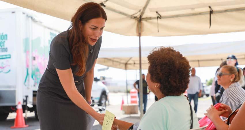 Ofrece Ayuntamiento de La Paz servicios gratuitos de prevención del cáncer de mama a sus trabajadoras