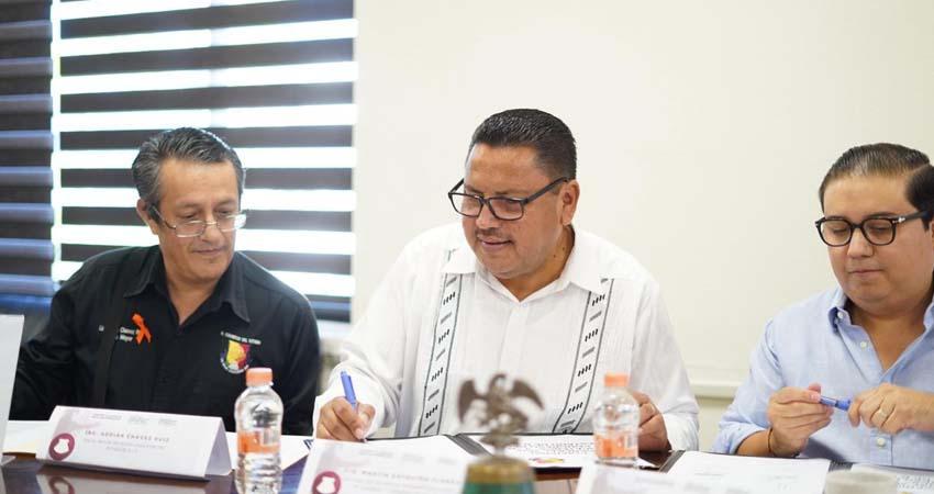 Formalizan convenio ICATEBCS y XVII Legislatura para capacitación laboral