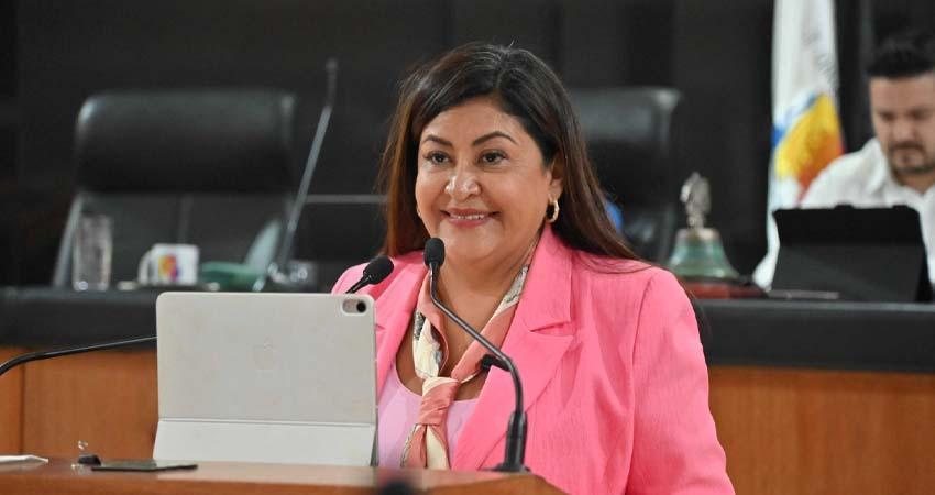 Proponen derecho de licencia para el cuidado de menores de edad con enfermedades graves