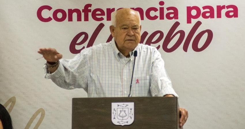 Castro admite familiares en gobierno, niega nepotismo y defiende puesto de su hija