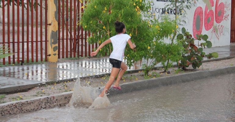 Continuarán las lluvias y vientos fuertes en la península