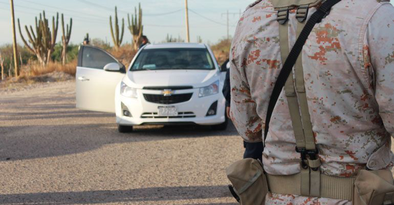 ¡La Gendarmería no le ha pagado! Chocaron contra su casa y no repararon los daños