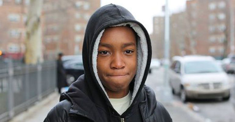 El niño que recaudó un millón de dólares para su escuela