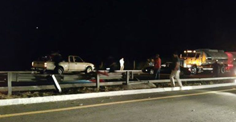 Se viste de luto la carretera a Todos Santos; un muerto y dos menores lesionados tras impactarse contra un caballo