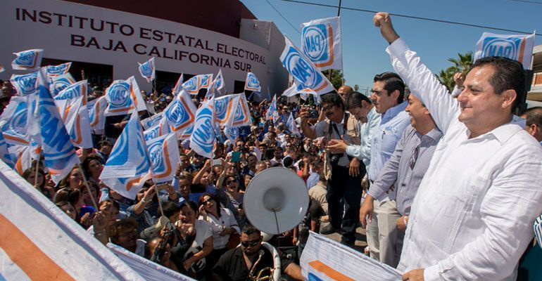 Se registra Carlos Mendoza Davis como candidato a Gobernador por BCS; así mismo Armando Martínez como candidato a la alcaldía de La Paz