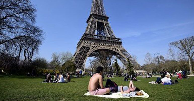 Cierran la Torre Eiffel por huelga de trabajadores