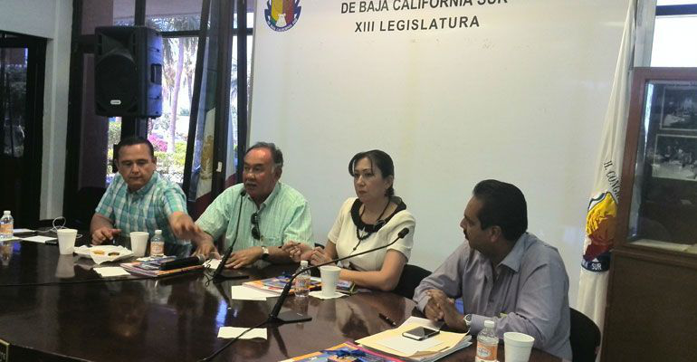 Compareció Silvestre de la Toba ante diputados para informar el caso de Jornaleros agrícolas