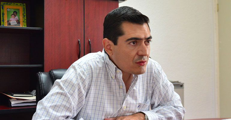 “SNTE, PRI y PANAL paralizan clases con fines políticos” Rigoberto Mares