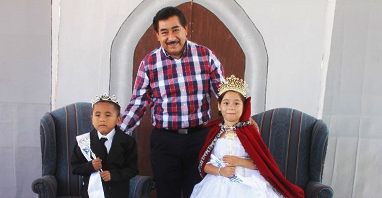 Puente largo gozarán empleados de la SEP, hasta martes 5 laborarán